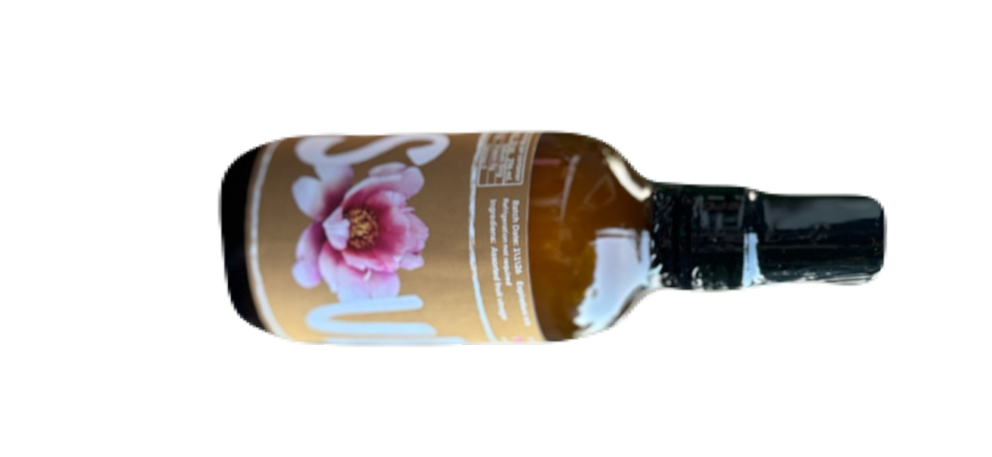 Wavy Banana Peel Hair Spray Vinegar